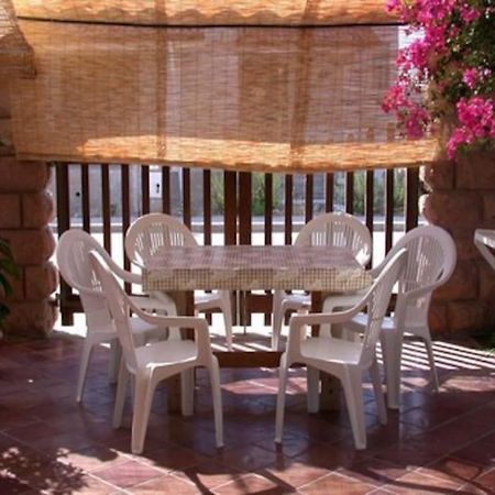 Su Suergiu Villa San Giovanni Suèrgiu Екстериор снимка